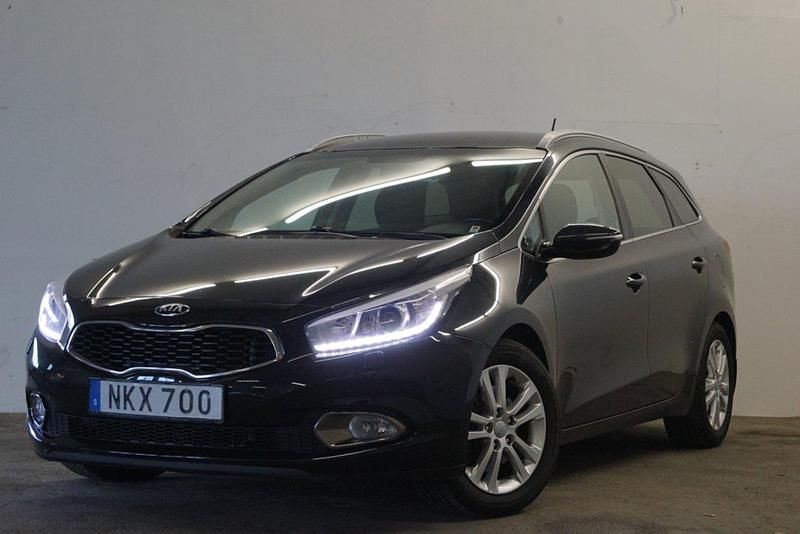 Svart Begagnad 2014 Kia Ceed Comfort Kombi | 62 900 kr (Marknadspris) - Bild 1/4