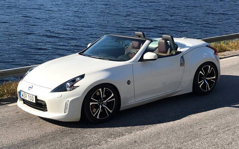 Vit Begagnad 2018 Nissan 370Z Cab | 370 370 kr - Bild 1/4