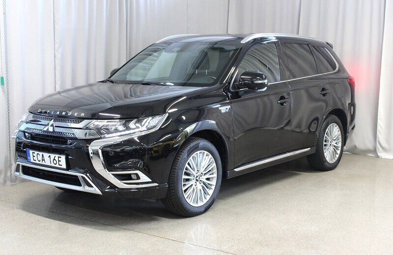 Svart Begagnad 2019 Mitsubishi Outlander P-HEV SUV | 239 900 kr (Marknadspris) - Bild 1/4