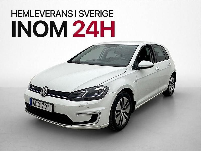 Begagnad VW e-Golf 100 kW (136 HK) 2018 Vit Halvkombi