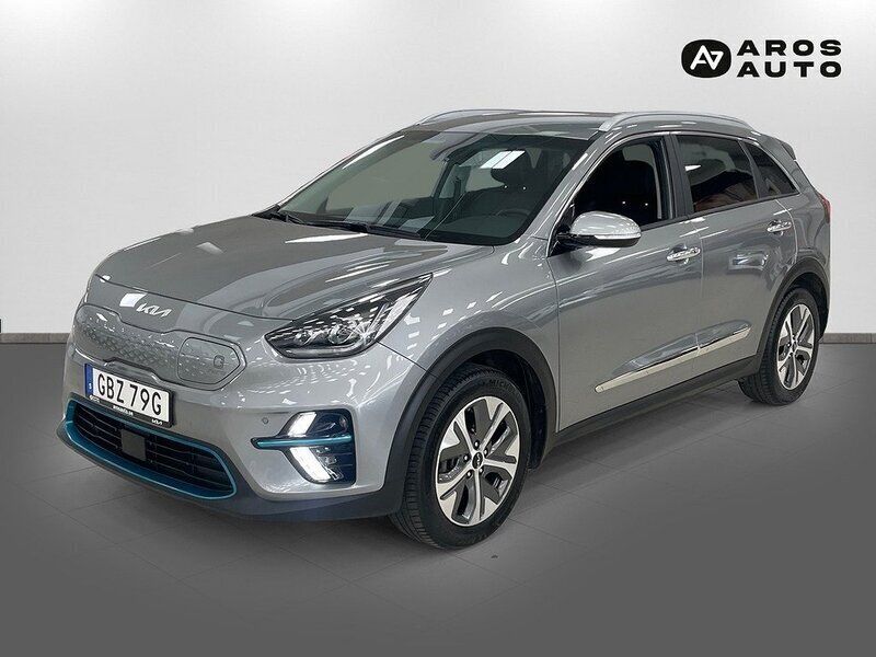 Grå Begagnad 2022 Kia e-Niro 2 SUV | 269 900 kr (Marknadspris) - Bild 1/4