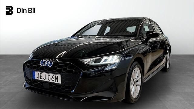 Mytsvart metallic Begagnad 2025 Audi A3 Proline | 319 000 kr (Lite dyr) - Bild 1/4