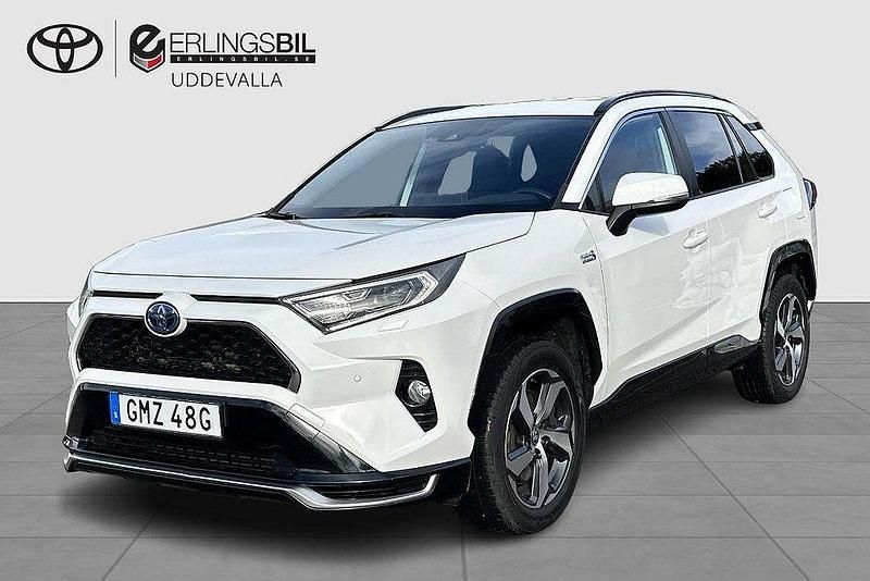 Vit Begagnad 2021 Toyota RAV4 Hybrid Active SUV | 339 000 kr (Marknadspris) - Bild 1/3