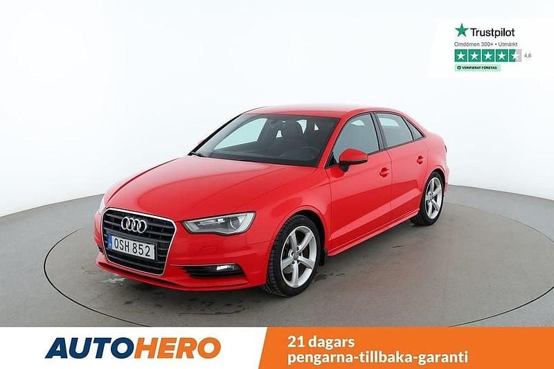 Röd Begagnad 2014 Audi A3 Ambition Sedan | 130 000 kr (Marknadspris) - Bild 1/4