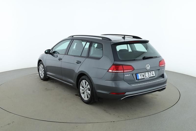 Begagnad VW Golf VII 117 HK (86 kW) 2017 Grå Kombi