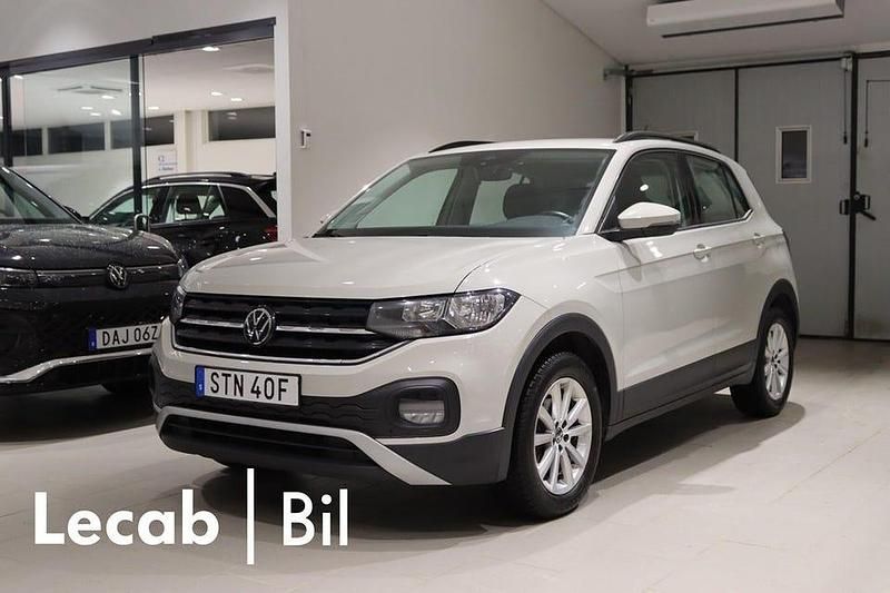 Ascot grey Begagnad 2023 VW T-Cross SUV | 189 500 kr (Marknadspris) - Bild 1/4