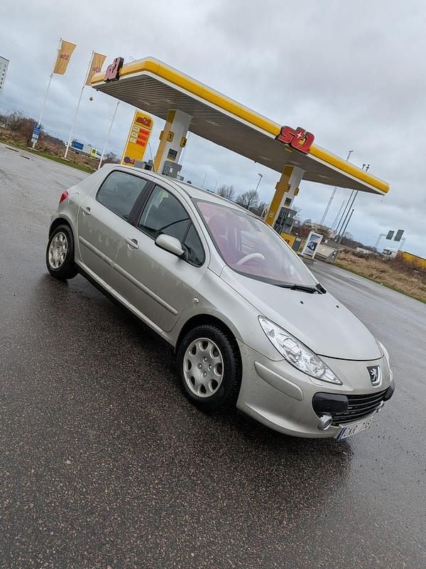 Begagnad Peugeot 307 140 HK (102 kW) 2008