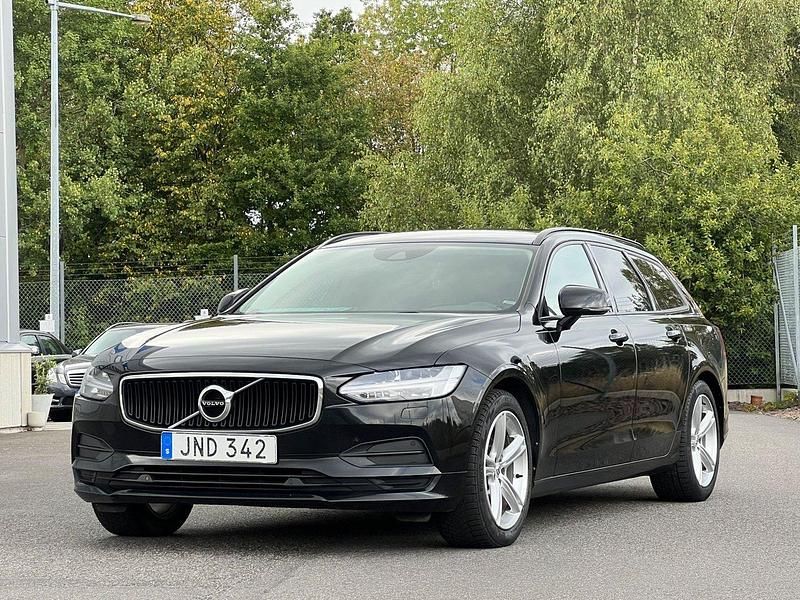 Svart Begagnad 2018 Volvo V90 Kinetic Kombi | 184 900 kr (Marknadspris) - Bild 1/4