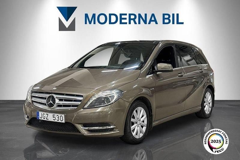 Grå Begagnad 2012 Mercedes 200 Kombi | 79 900 kr - Bild 1/4