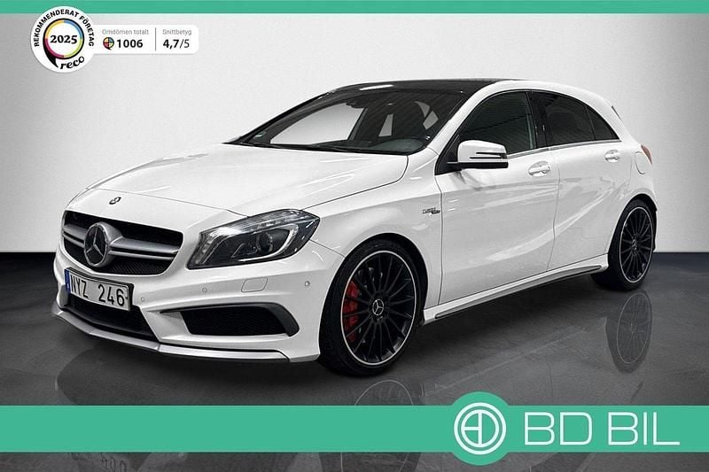 Vit Begagnad 2013 Mercedes A45 AMG AMG Halvkombi | 219 900 kr (Marknadspris) - Bild 1/4