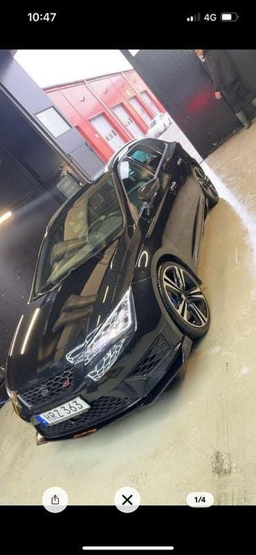 Svart Begagnad 2016 Cupra Leon Kombi | 169 000 kr (Bra pris) - Bild 1/3
