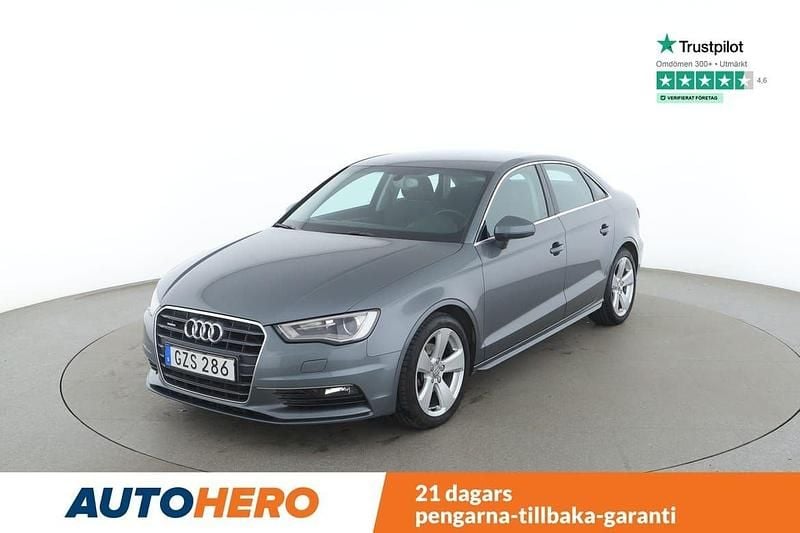 Grå Begagnad 2015 Audi A3 Ambition Sedan | 160 000 kr (Bra pris) - Bild 1/4