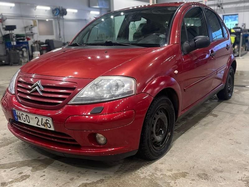 Begagnad 2005 Citroën C3 Halvkombi | 20 000 kr (Marknadspris) - Bild 1/4