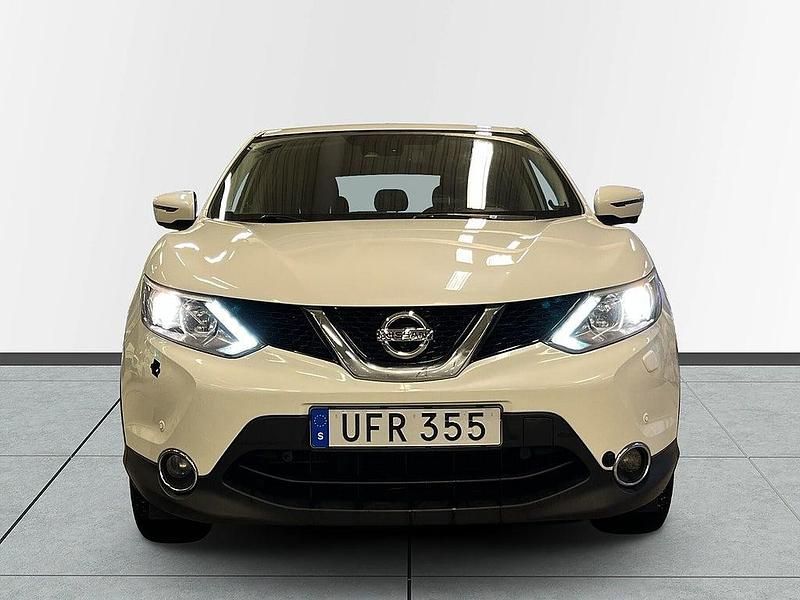 Begagnad Nissan Qashqai 360º 111 HK (81 kW) 2016 Vit SUV