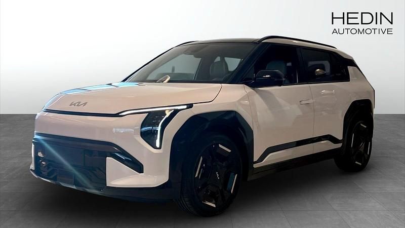 Vit (white) Begagnad 2025 Kia EV3 GT-Line SUV | 509 900 kr - Bild 1/4