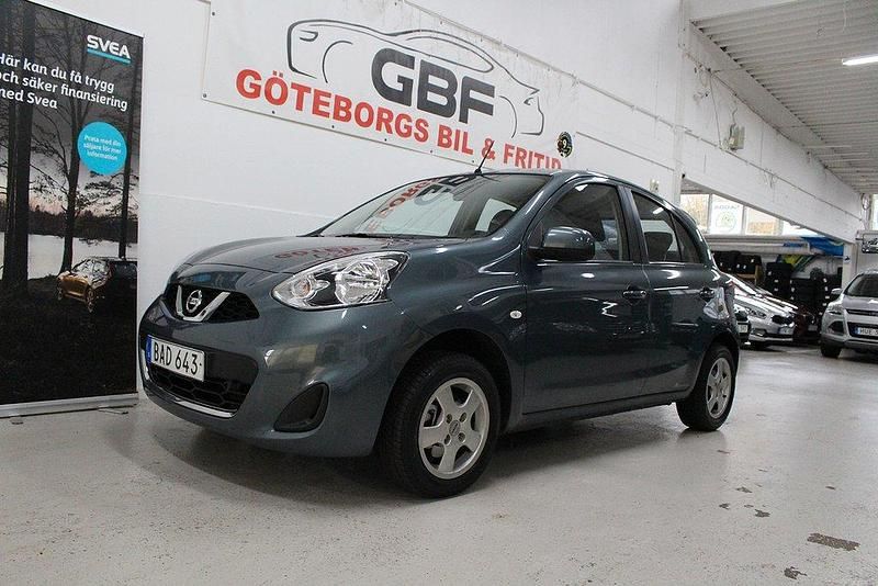 Mörkgrå (grå) Begagnad 2016 Nissan Micra Halvkombi | 69 900 kr (Marknadspris) - Bild 1/4