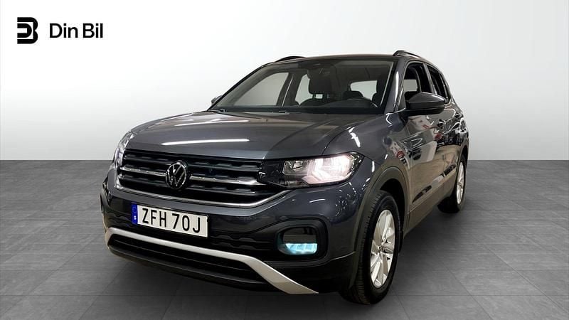 Smokey grey metallic Begagnad 2022 VW T-Cross SUV | 194 500 kr (Marknadspris) - Bild 1/4