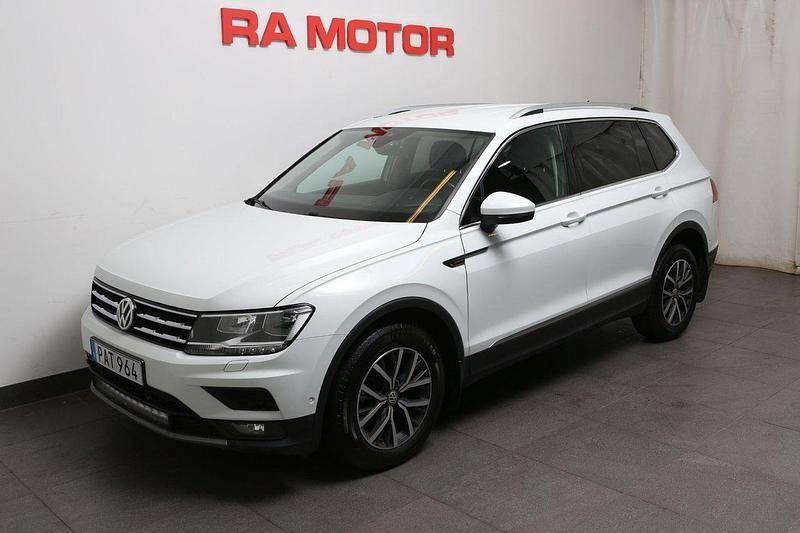 Vit Begagnad 2018 VW Tiguan Allspace SUV | 224 900 kr (Superpris) - Bild 1/3