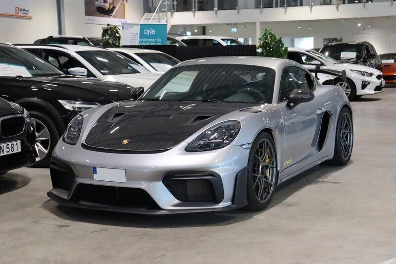 Begagnad 2024 Porsche 718 Cayman GT4 Sportkupé | 2 044 900 kr (Dyr) - Bild 1/4