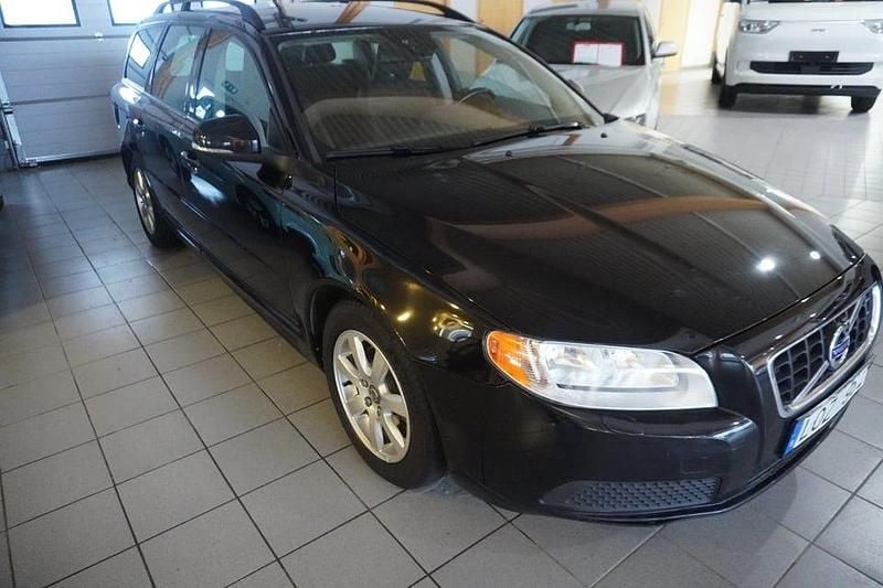 Begagnad Volvo V70 116 HK (85 kW) 2012 Svart Kombi