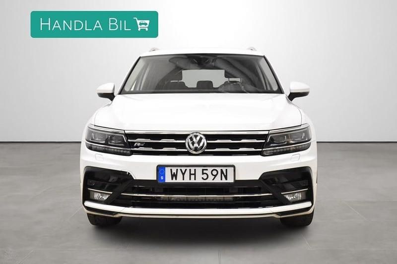 Begagnad VW Tiguan Allspace R-line 200 HK (147 kW) 2019 Vit SUV