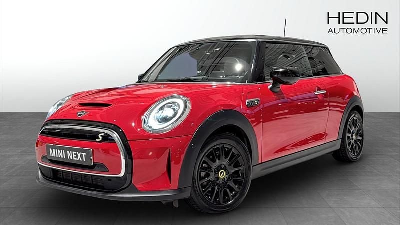 Röd Begagnad 2022 Mini Cooper SE Halvkombi | 234 700 kr (Lite dyr) - Bild 1/4
