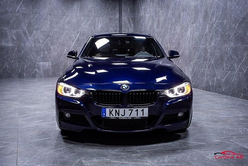 Begagnad BMW 335 M Sport 313 HK (230 kW) 2014 Blå Sedan