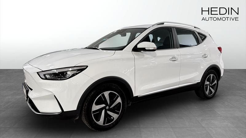 Vit Begagnad 2022 MG ZS Comfort Halvkombi | 239 900 kr (Marknadspris) - Bild 1/4