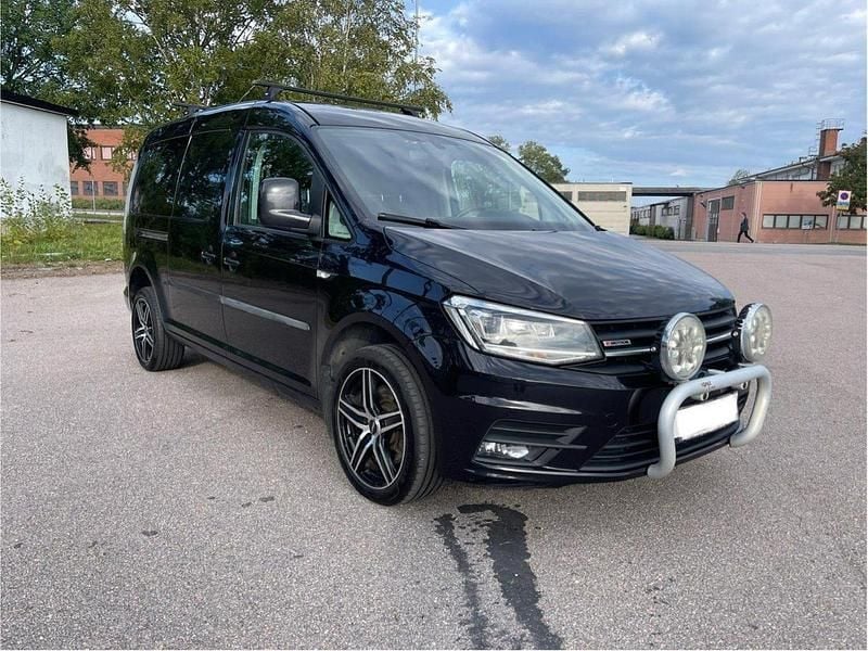 Begagnad 2017 VW Caddy Maxi Minibuss | 153 000 kr (Bra pris) - Bild 1/4