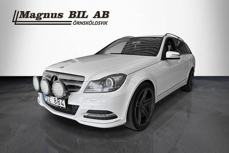 Vit Begagnad 2013 Mercedes C220 Avantgarde Kombi | 134 900 kr (Marknadspris) - Bild 1/4