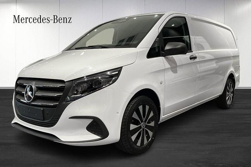 Vit Ny 2025 Mercedes Vito Minibuss | 612 375 kr (Dyr) - Bild 1/4