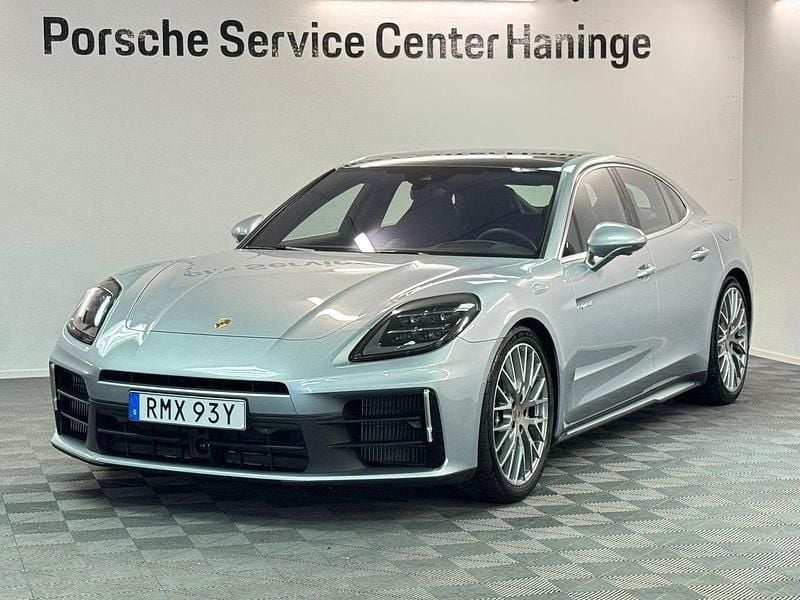 Silver Ny 2024 Porsche Panamera 4S Sedan | 1 545 000 kr - Bild 1/4