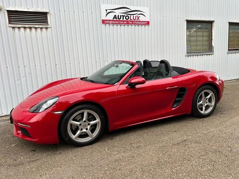 Begagnad Porsche 718 Boxster 301 HK (221 kW) 2020 Röd Cab