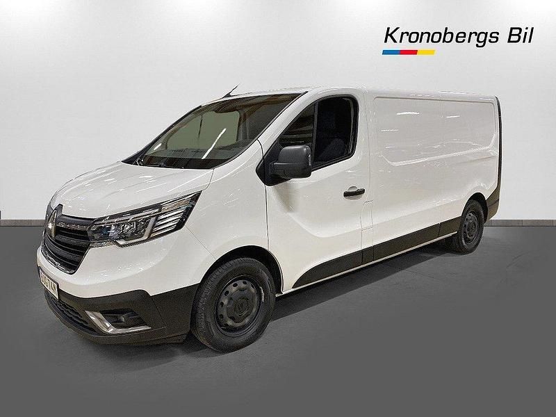 Vit Begagnad 2022 Renault Trafic Van | 269 900 kr (Dyr) - Bild 1/4