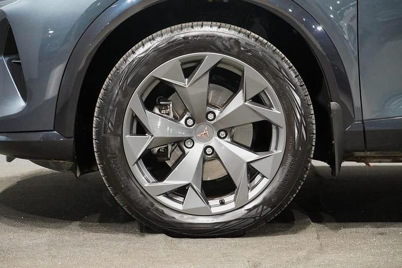 Begagnad Cupra Formentor 151 HK (111 kW) 2025 Grå SUV