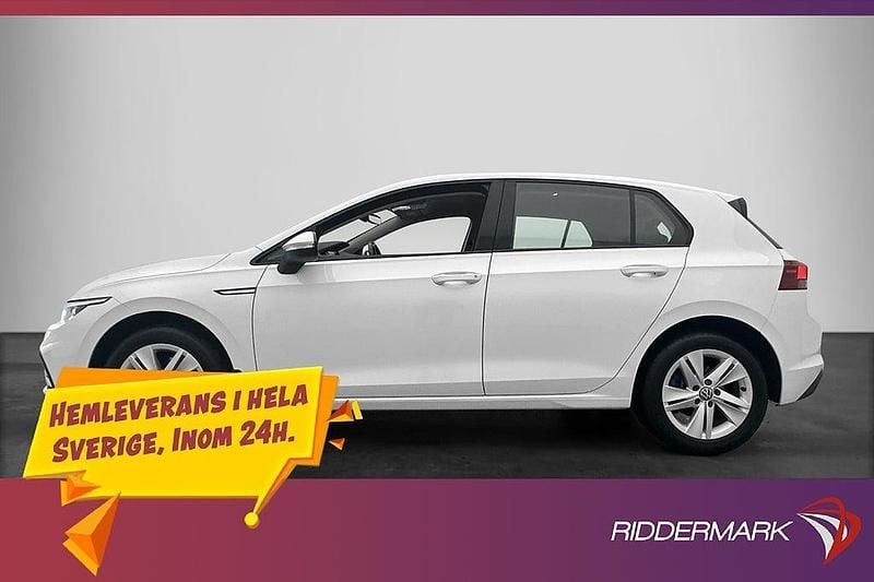 Begagnad VW Golf VIII 150 HK (110 kW) 2020 Vit Halvkombi