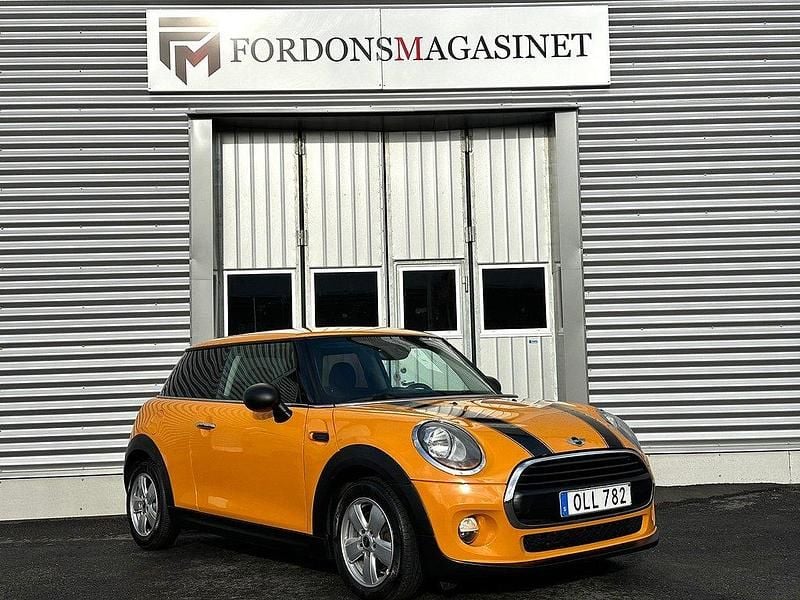 Orange Begagnad 2014 Mini One D Pepper Halvkombi | 79 800 kr - Bild 1/4