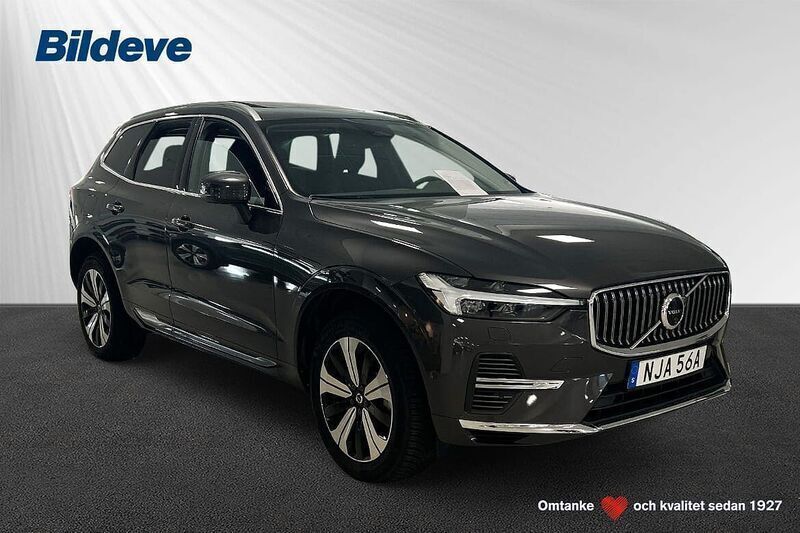 Grå Begagnad 2023 Volvo XC60 Core SUV | 479 900 kr (Superpris) - Bild 1/4