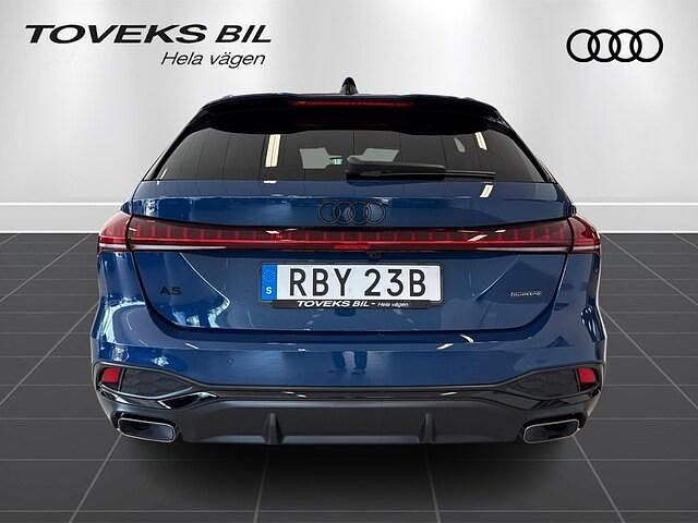 Begagnad Audi A5 S-Line 367 HK (269 kW) 2025 Ascariblå metallic Kombi