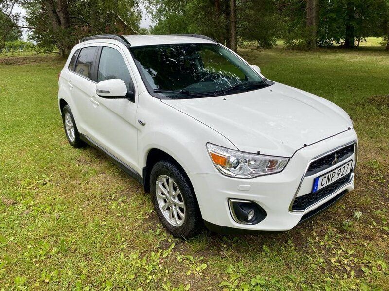 Vit Begagnad 2015 Mitsubishi ASX Comfort Edition SUV | 88 000 kr (Marknadspris) - Bild 1/4