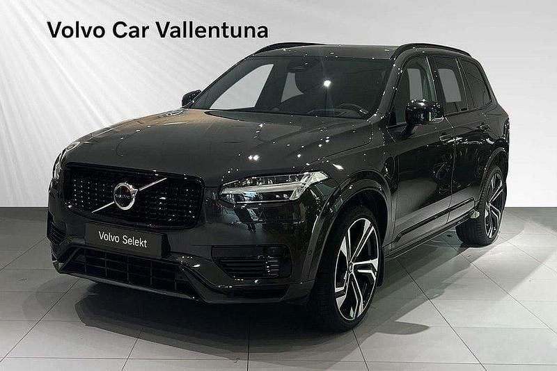 Grå Begagnad 2023 Volvo XC90 Ultimate SUV | 699 900 kr (Marknadspris) - Bild 1/3