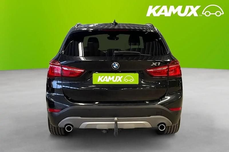 Begagnad BMW X1 Comfort Edition 190 HK (139 kW) 2016 Svart SUV