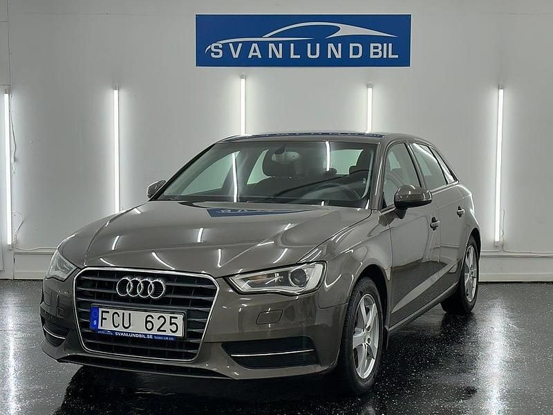Begagnad Audi A3 Sportback 150 HK (110 kW) 2013 Grå Halvkombi
