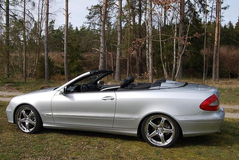 Silver Begagnad 2006 Mercedes CLK200 Avantgarde Cab | 122 000 kr (Lite dyr) - Bild 1/4