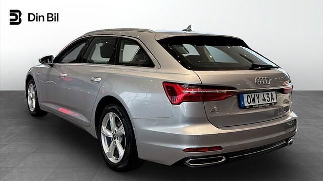 Begagnad Audi A6 Sport 204 HK (150 kW) 2022 Florettsilver metallic Kombi