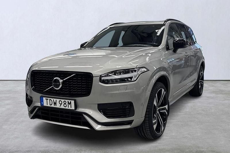 Silver Begagnad 2023 Volvo XC90 Ultimate SUV | 719 900 kr (Marknadspris) - Bild 1/4