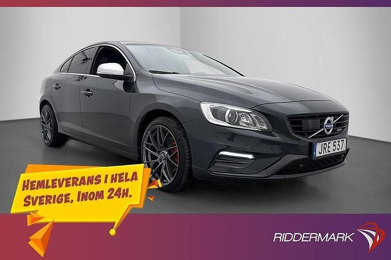 Grå Begagnad 2014 Volvo S60 R-Design Sedan | 138 900 kr (Marknadspris) - Bild 1/3