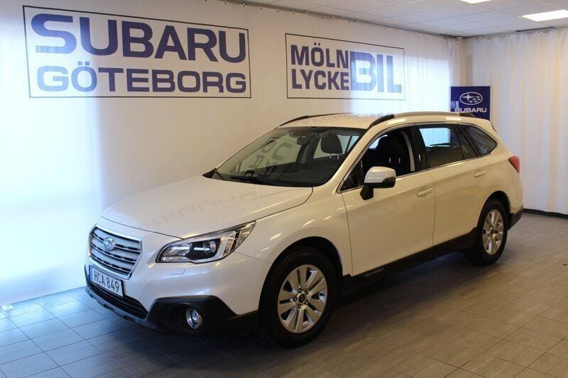 Vit Begagnad 2016 Subaru Outback SUV | 144 900 kr (Bra pris) - Bild 1/4