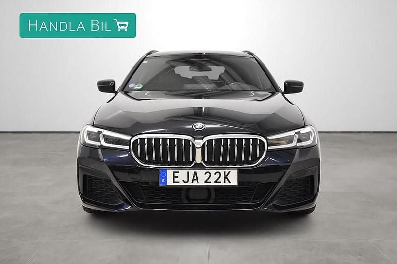 Begagnad BMW 530e M Sport 184 HK (135 kW) 2023 Svart Kombi