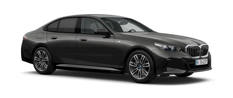 Grå Ny 2025 BMW i5 Shadowline Sedan | 692 000 kr (Marknadspris) - Bild 1/3